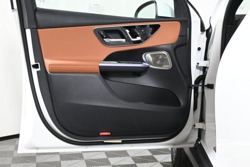 2025 Mercedes-Benz GLC 300 Base 4MATIC