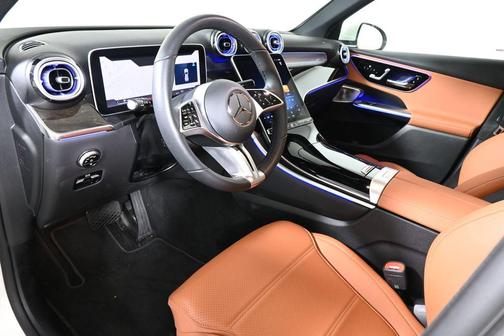 2025 Mercedes-Benz GLC 300 Base 4MATIC