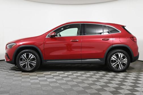 2025 Mercedes-Benz GLA 250 Base 4MATIC