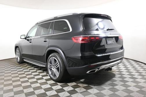 2026 Mercedes-Benz GLS 450 4MATIC