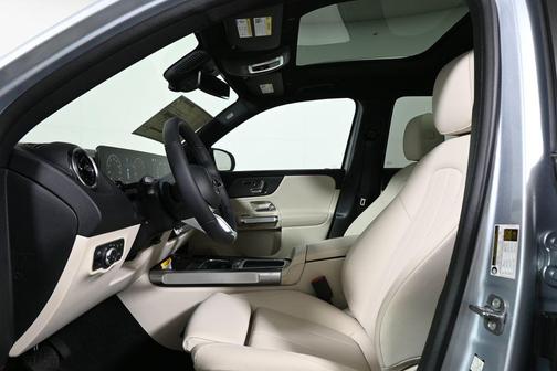 2026 Mercedes-Benz GLB 250 Base 4MATIC