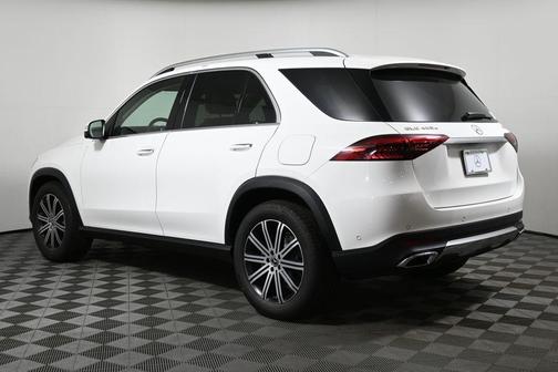 2025 Mercedes-Benz GLE 450e 4MATIC