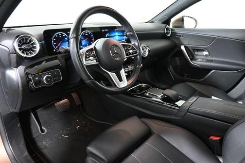 2022 Mercedes-Benz A-Class A 220 4MATIC