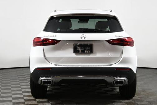 2025 Mercedes-Benz GLA 250 Base 4MATIC