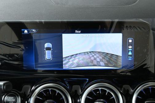 2025 Mercedes-Benz GLA 250 Base 4MATIC