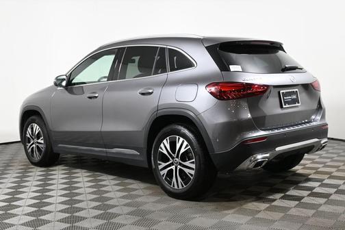 2025 Mercedes-Benz GLA 250 Base 4MATIC