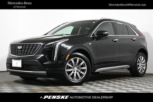 2022 Cadillac XT4 Premium Luxury