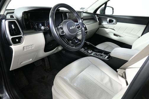 2022 Kia Sorento Plug-In Hybrid SX