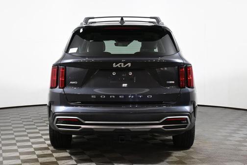 2022 Kia Sorento Plug-In Hybrid SX