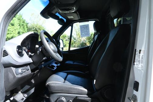2021 Mercedes-Benz Sprinter 2500 144 WB