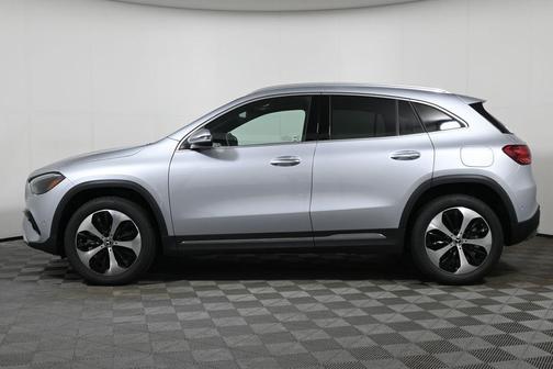 2026 Mercedes-Benz GLA 250 Base 4MATIC