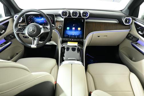 2025 Mercedes-Benz GLC 300 Base 4MATIC