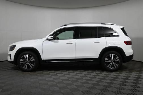 2025 Mercedes-Benz GLB 250 Base 4MATIC