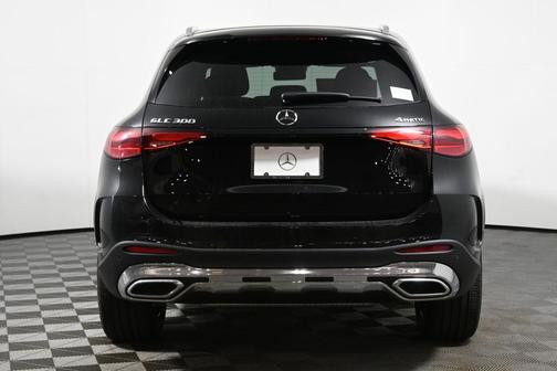 2026 Mercedes-Benz GLC 300 Base 4MATIC
