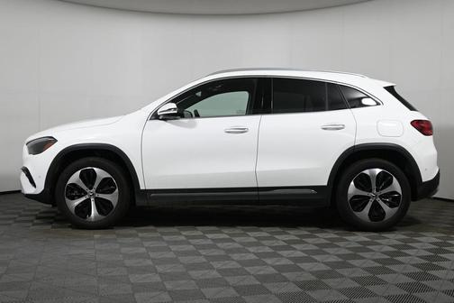 2025 Mercedes-Benz GLA 250 Base 4MATIC