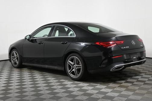 2022 Mercedes-Benz CLA 250 Base 4MATIC