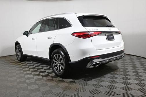 White 2024 Mercedes-Benz GLC 300 Base 4MATIC