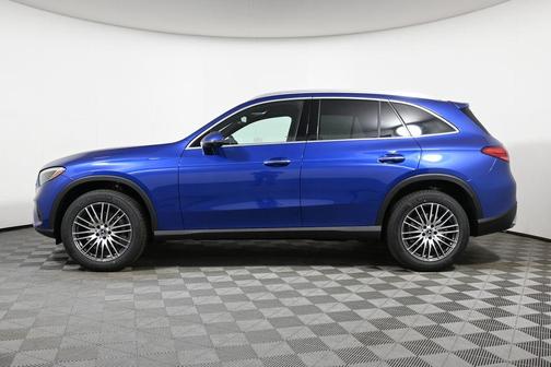 2025 Mercedes-Benz GLC 300 Base 4MATIC