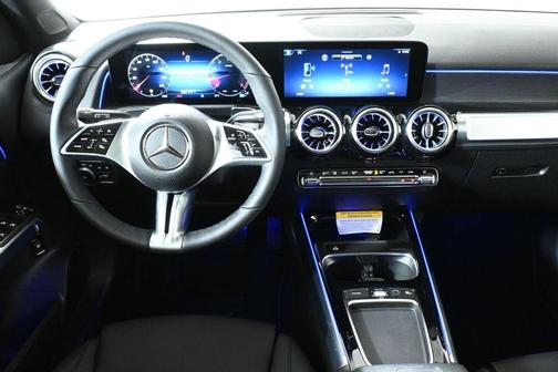 2026 Mercedes-Benz GLB 250 Base 4MATIC