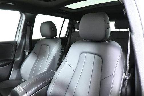 2026 Mercedes-Benz GLB 250 Base 4MATIC