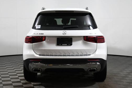 2026 Mercedes-Benz GLB 250 Base 4MATIC