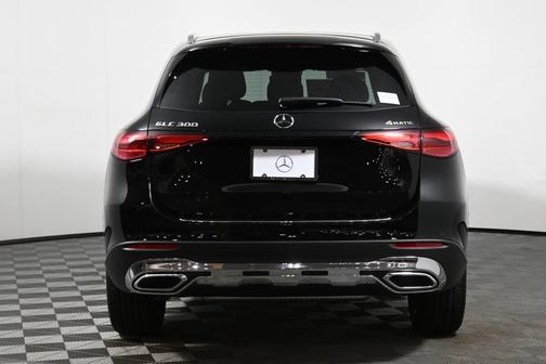 2026 Mercedes-Benz GLC 300 Base 4MATIC