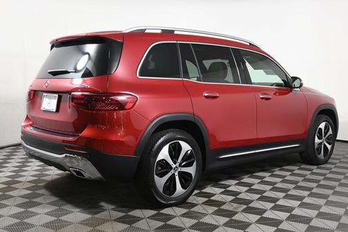 2026 Mercedes-Benz GLB 250 Base 4MATIC