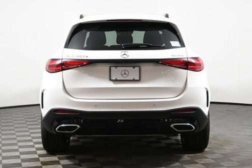2025 Mercedes-Benz GLC 350e Base 4MATIC