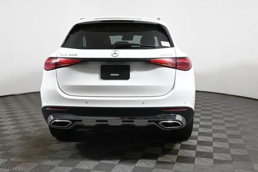 Polar White 2026 Mercedes-Benz GLC 300 Base 4MATIC
