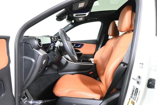 Polar White 2026 Mercedes-Benz GLC 300 Base 4MATIC