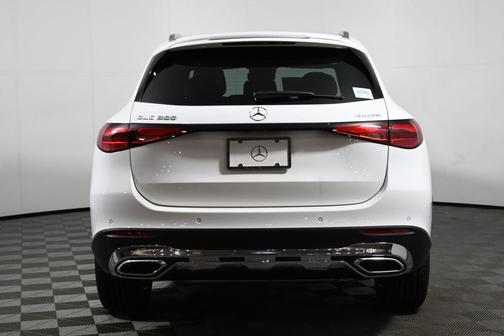 2026 Mercedes-Benz GLC 300 Base 4MATIC