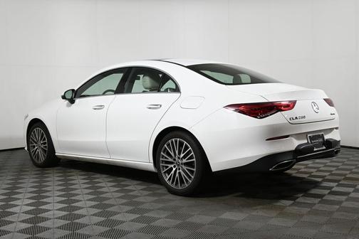 2022 Mercedes-Benz CLA 250 Base 4MATIC
