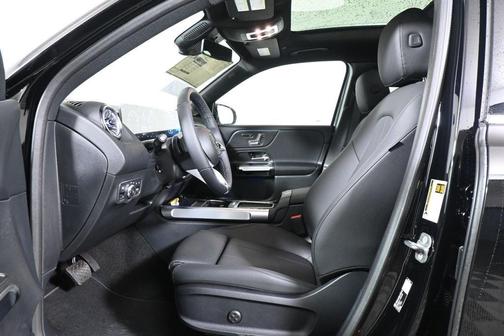 Black 2026 Mercedes-Benz GLB 250 Base 4MATIC