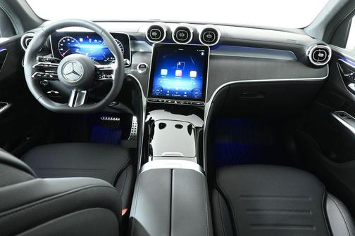 2025 Mercedes-Benz GLC 350e Base 4MATIC