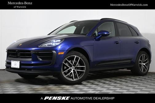 2022 Porsche Macan Base