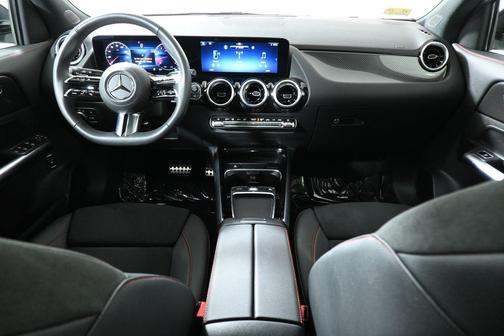 2026 Mercedes-Benz GLA 250 Base 4MATIC