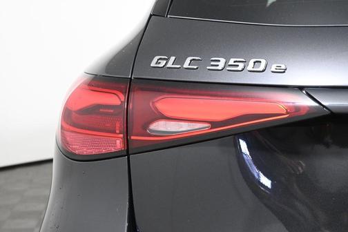 2025 Mercedes-Benz GLC 350e Base 4MATIC