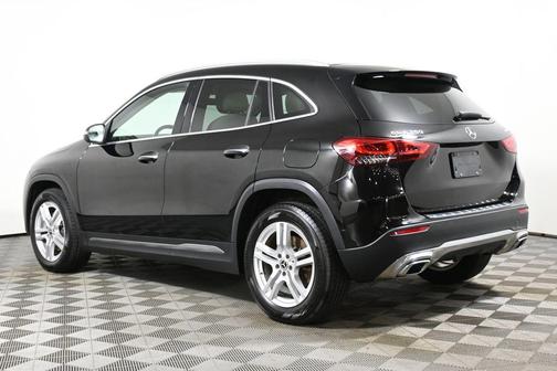 2021 Mercedes-Benz GLA 250 Base 4MATIC
