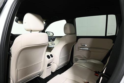 2025 Mercedes-Benz GLB 250 Base 4MATIC