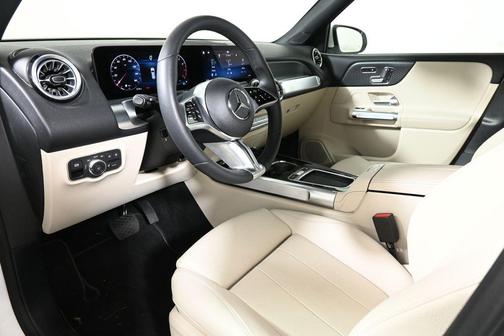 2025 Mercedes-Benz GLB 250 Base 4MATIC