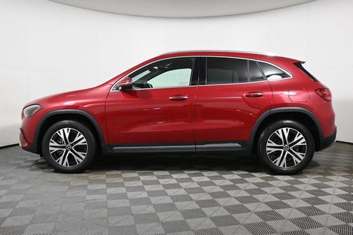 2025 Mercedes-Benz GLA 250 Base 4MATIC