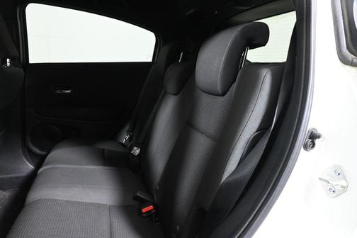 Platinum White 2022 Honda HR-V Sport