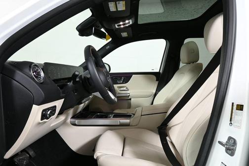 2026 Mercedes-Benz GLB 250 Base 4MATIC