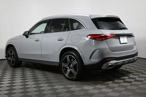 2026 Mercedes-Benz GLC 350e 