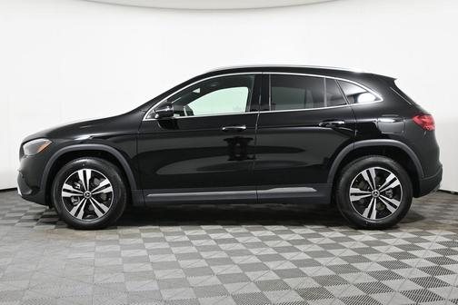 2025 Mercedes-Benz GLA 250 Base 4MATIC
