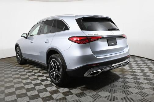 2026 Mercedes-Benz GLC 300 Base 4MATIC