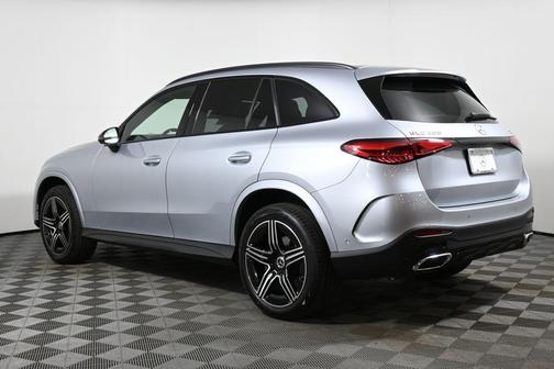 2025 Mercedes-Benz GLC 300 Base 4MATIC
