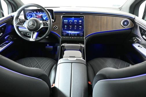 2023 Mercedes-Benz EQE 500 Base 4MATIC