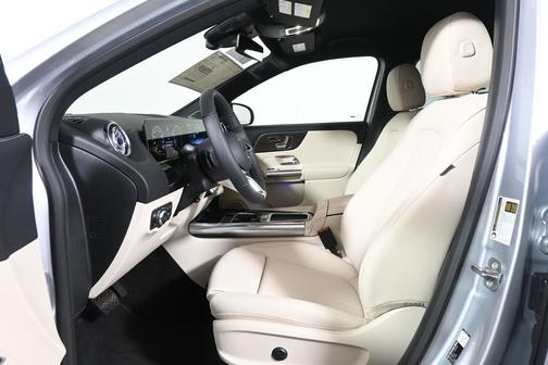 Cirrus Silver Metallic 2026 Mercedes-Benz GLA 250 4MATIC