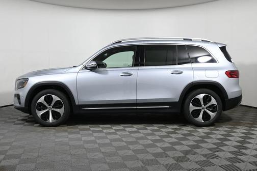 2026 Mercedes-Benz GLB 250 Base 4MATIC